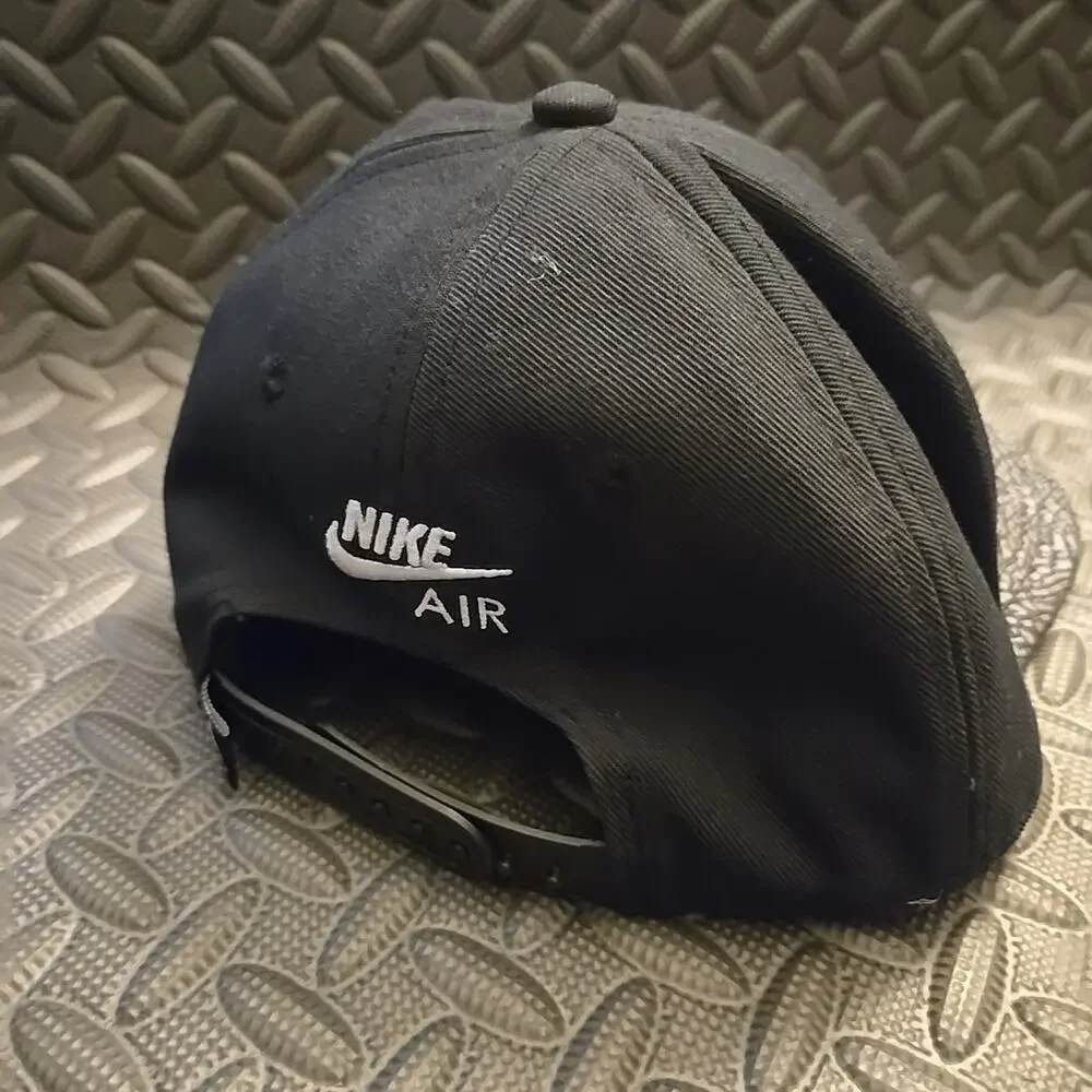 Nike Air Jordan Jumpman Strapback Cap Youth Size Black Red Elephant Print